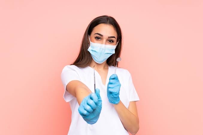 A Guide to Temping as a Dental Assistant